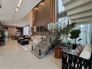 Casa com 5 sutes, prxima  praia,  venda na Riviera